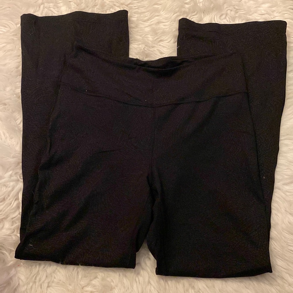 Lululemon 14 Groove Super-High-Rise Flare Pants - Picture 5 of 13